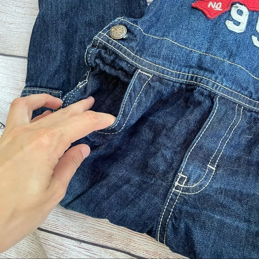 OshKosh Bgosh size 90